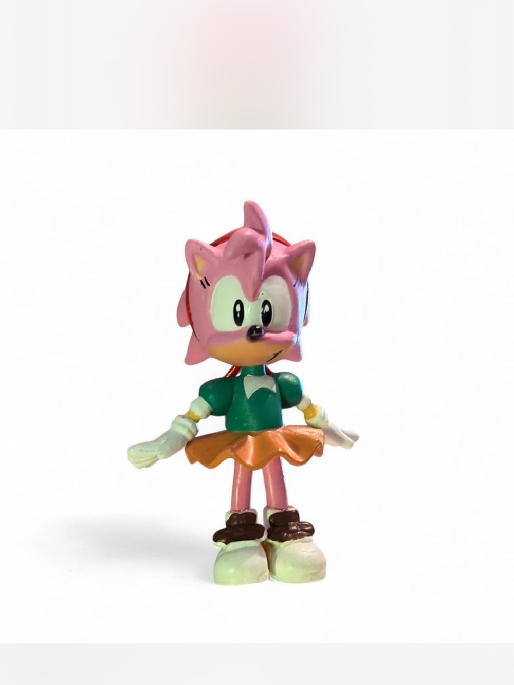 VINTAGE official SEGA brand Sonic the Hedgehog Amy Rose small collectable figure